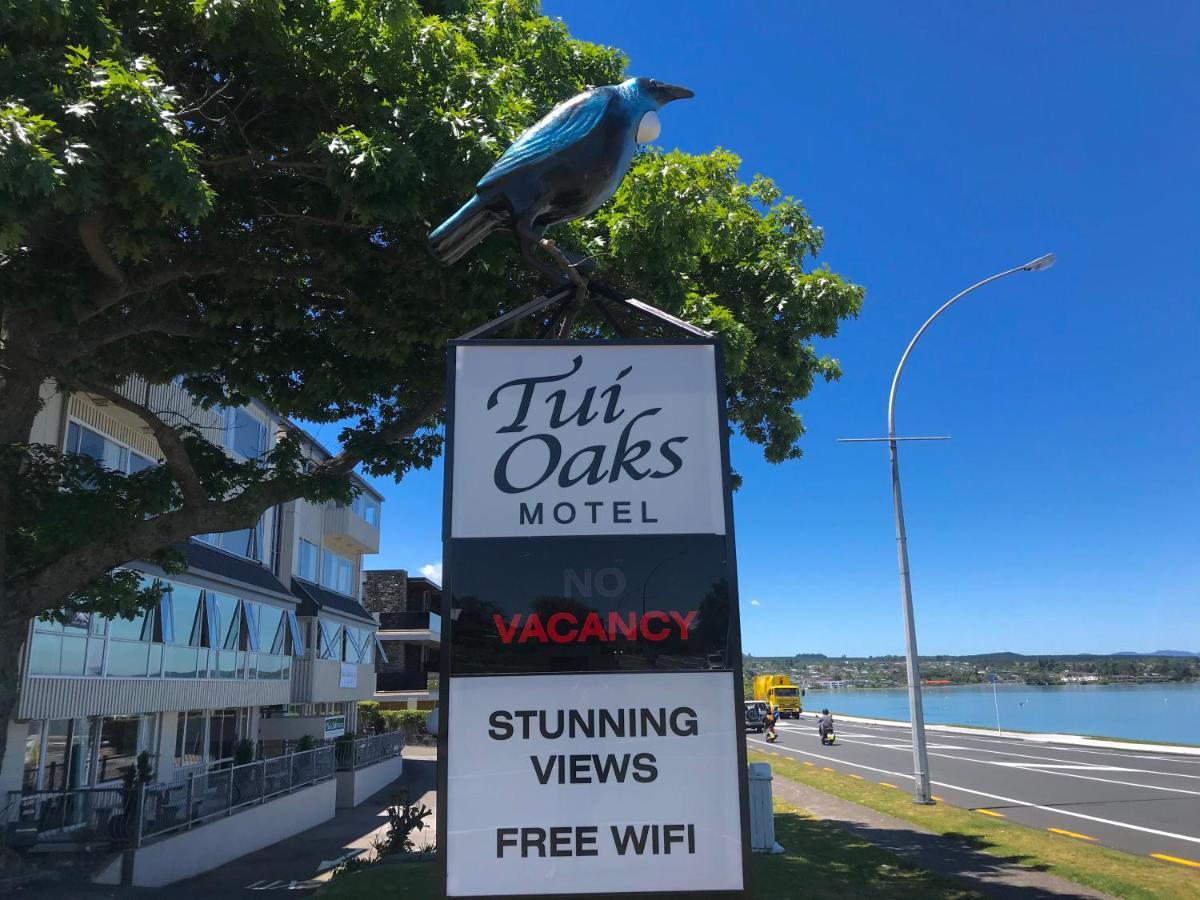 Tui Oaks Motel Taupo Exterior photo